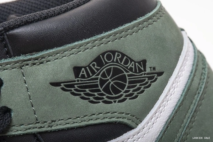 Rep 1 'Clay 555088 Jordan High - Retro OG 135 Air Green' 0511